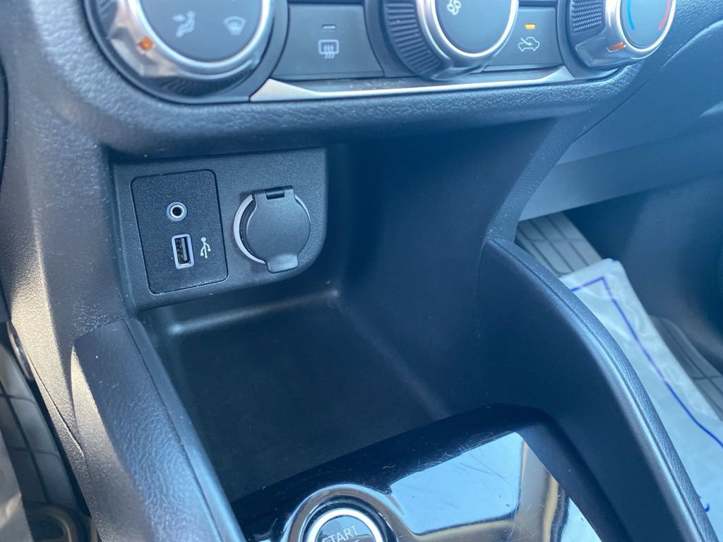 Used 2022 Nissan Kicks S image 24