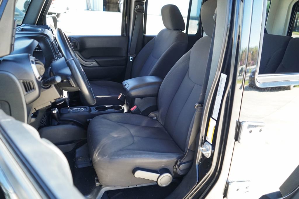 Used 2015 Jeep Wrangler Unlimited Sport w/ Quick Order Package 24S image 8