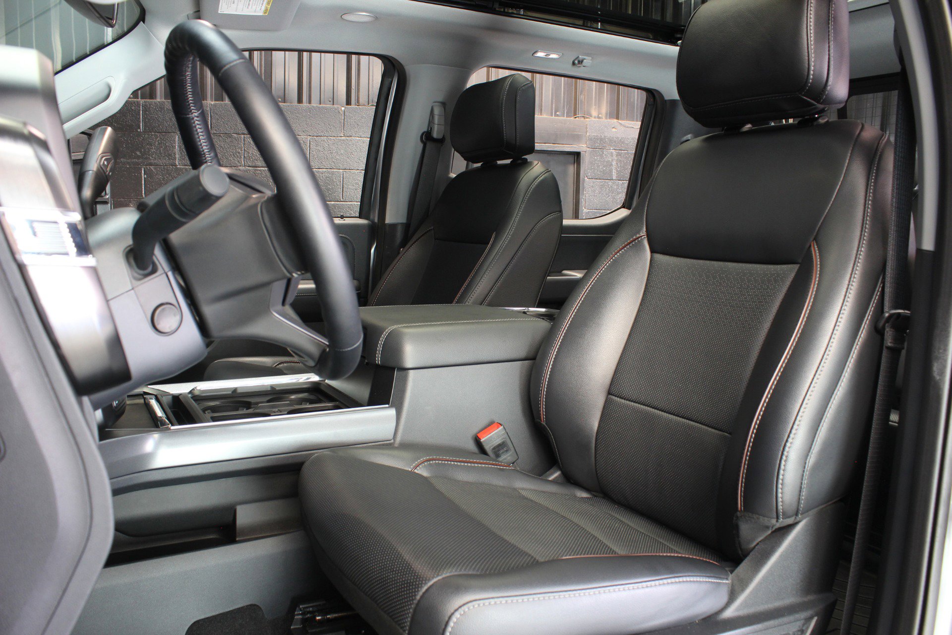 Used 2024 Ford F250 Lariat w/ Lariat Ultimate Package image 42
