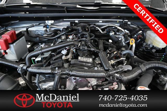 Certified 2025 Toyota 4Runner SR5 image 31