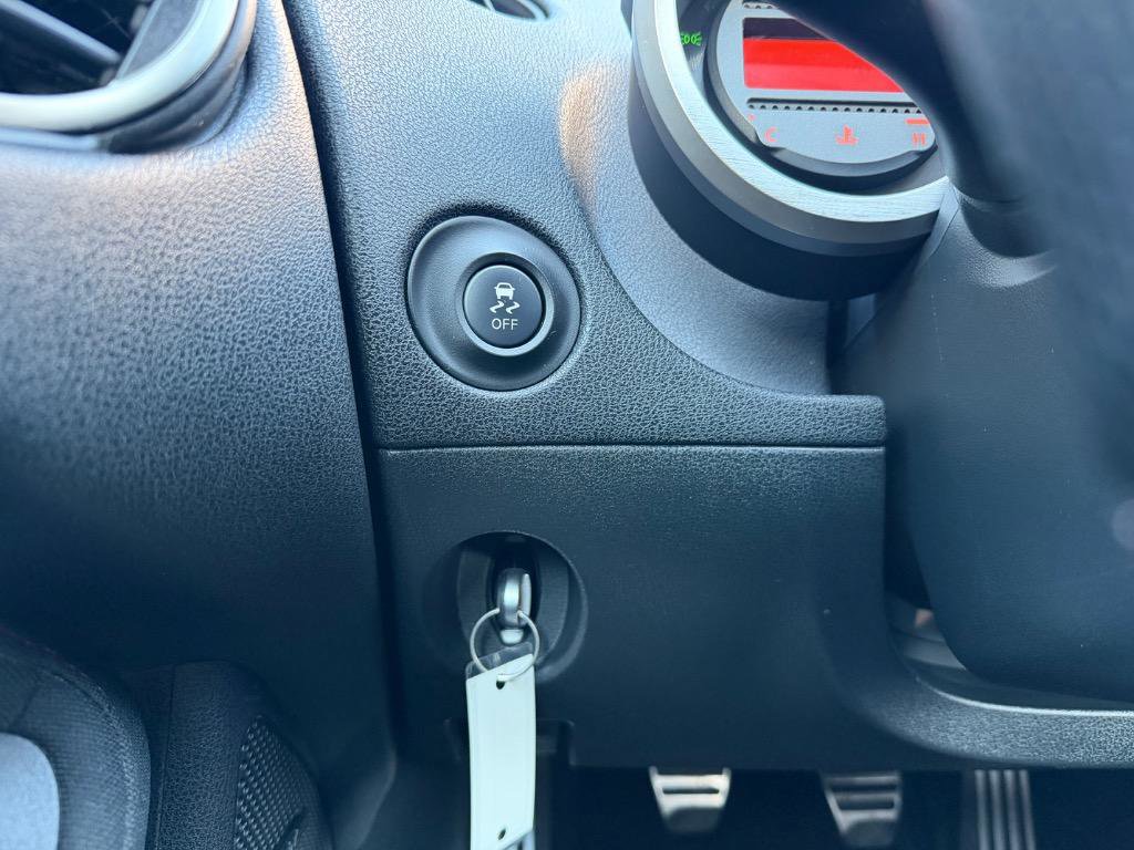 Used 2009 Nissan 370Z NISMO image 10