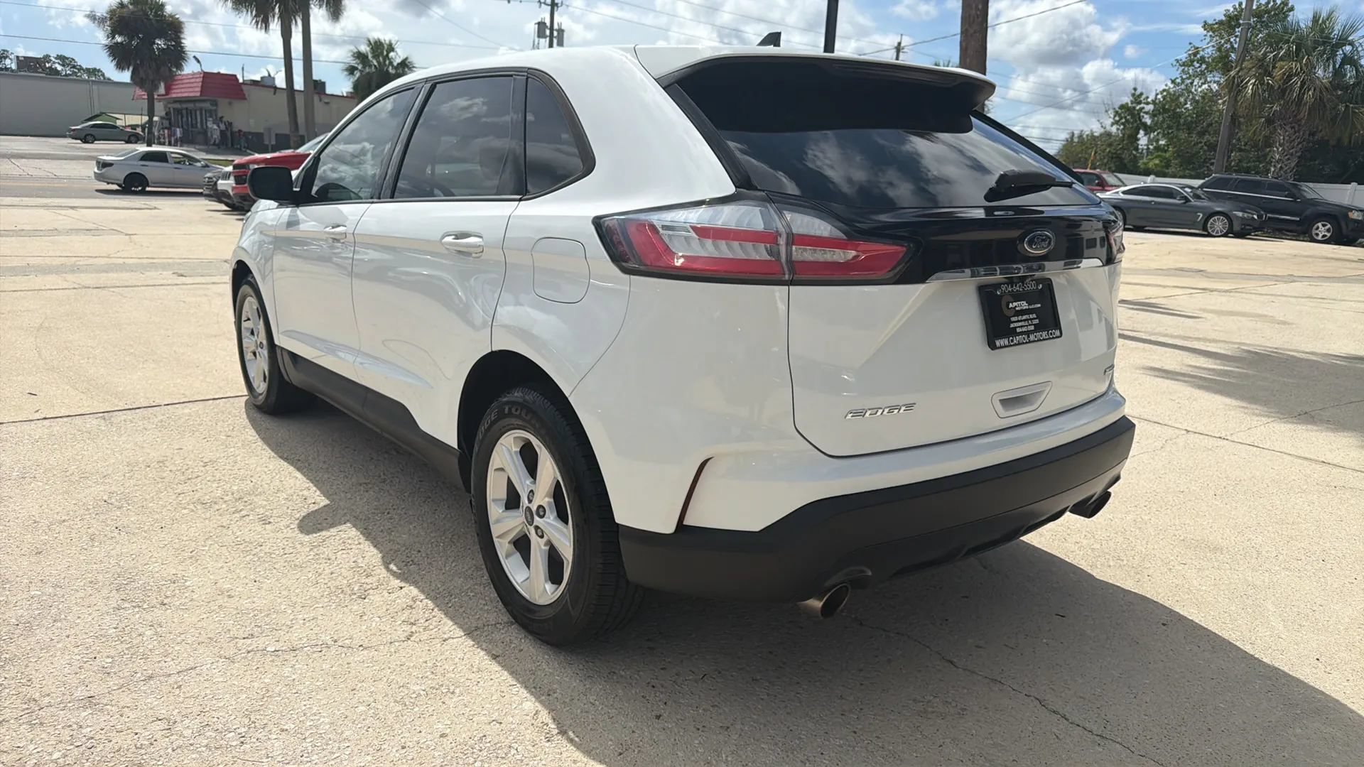 Used 2019 Ford Edge SE AWD/4WD image 3