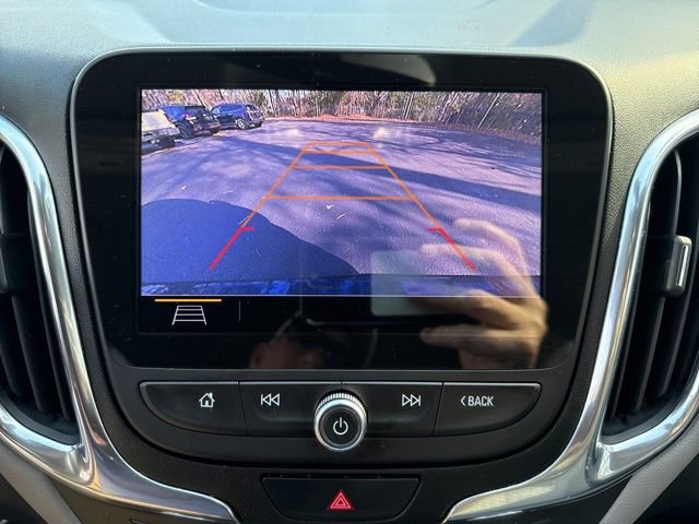 Used 2020 Chevrolet Equinox LT image 18