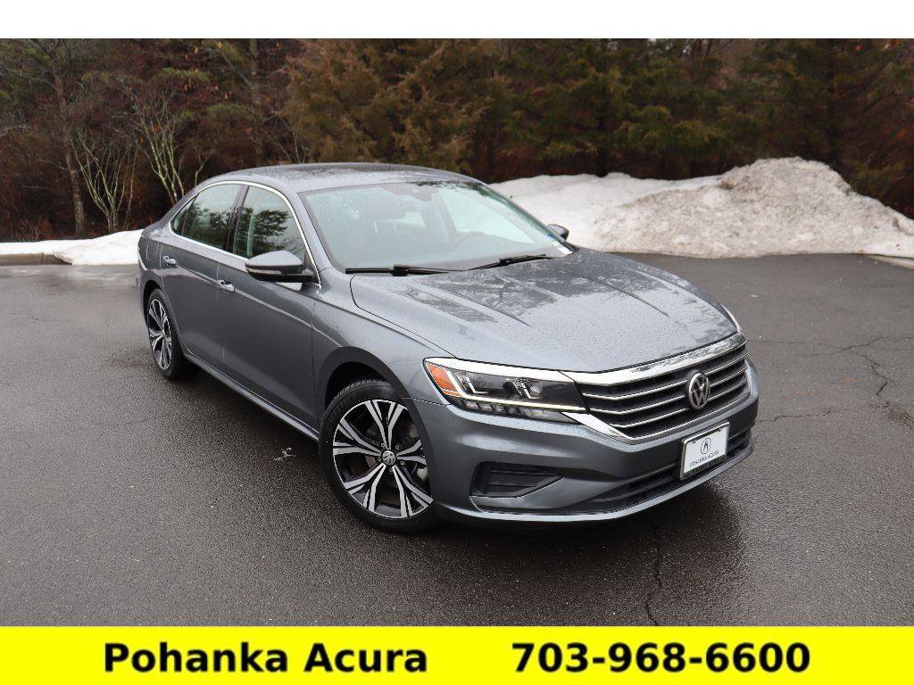 Used 2021 Volkswagen Passat 2.0T SE image 1