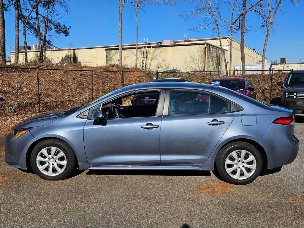 Used 2024 Toyota Corolla LE image 4