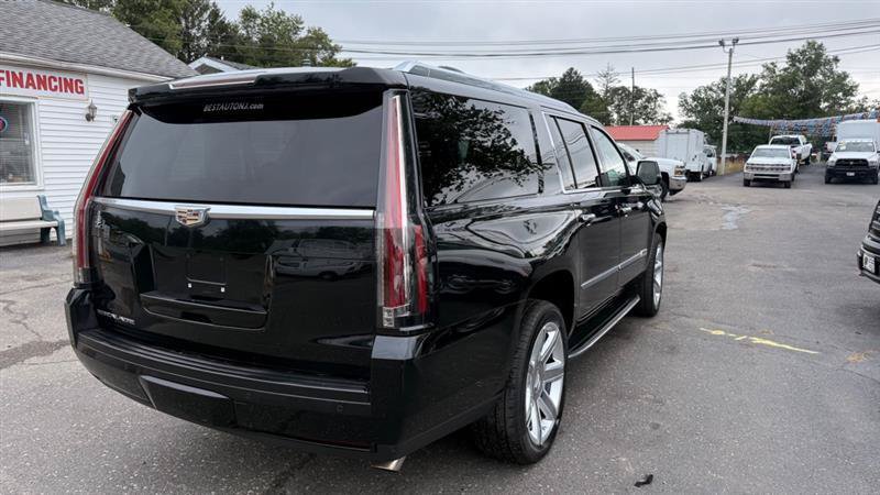 Used 2016 Cadillac Escalade ESV Luxury AWD/4WD image 3