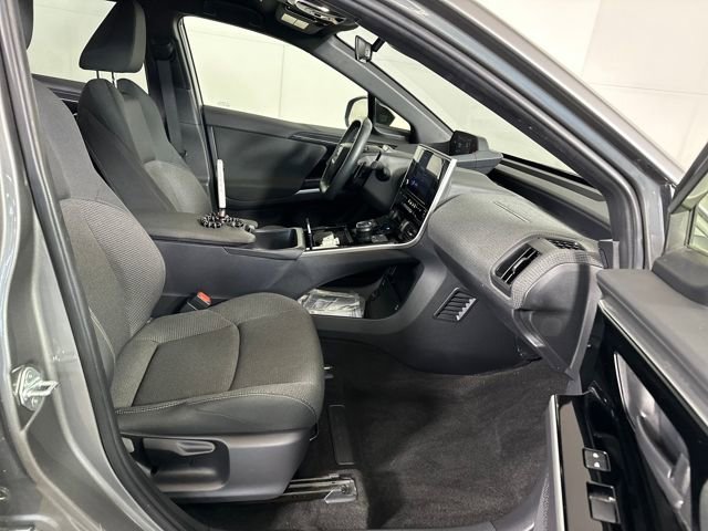 Used 2024 Subaru Solterra Premium image 27