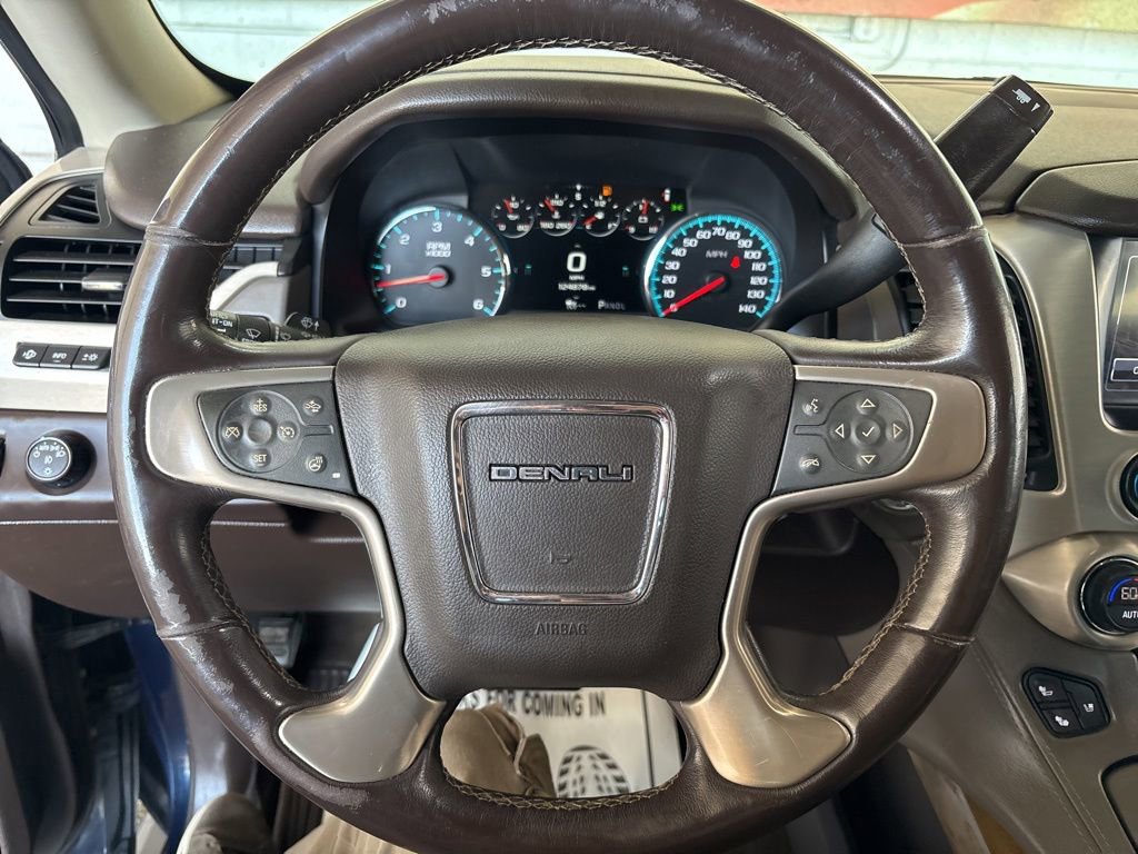 Used 2017 GMC Yukon Denali w/ Open Road Package AWD/4WD image 13