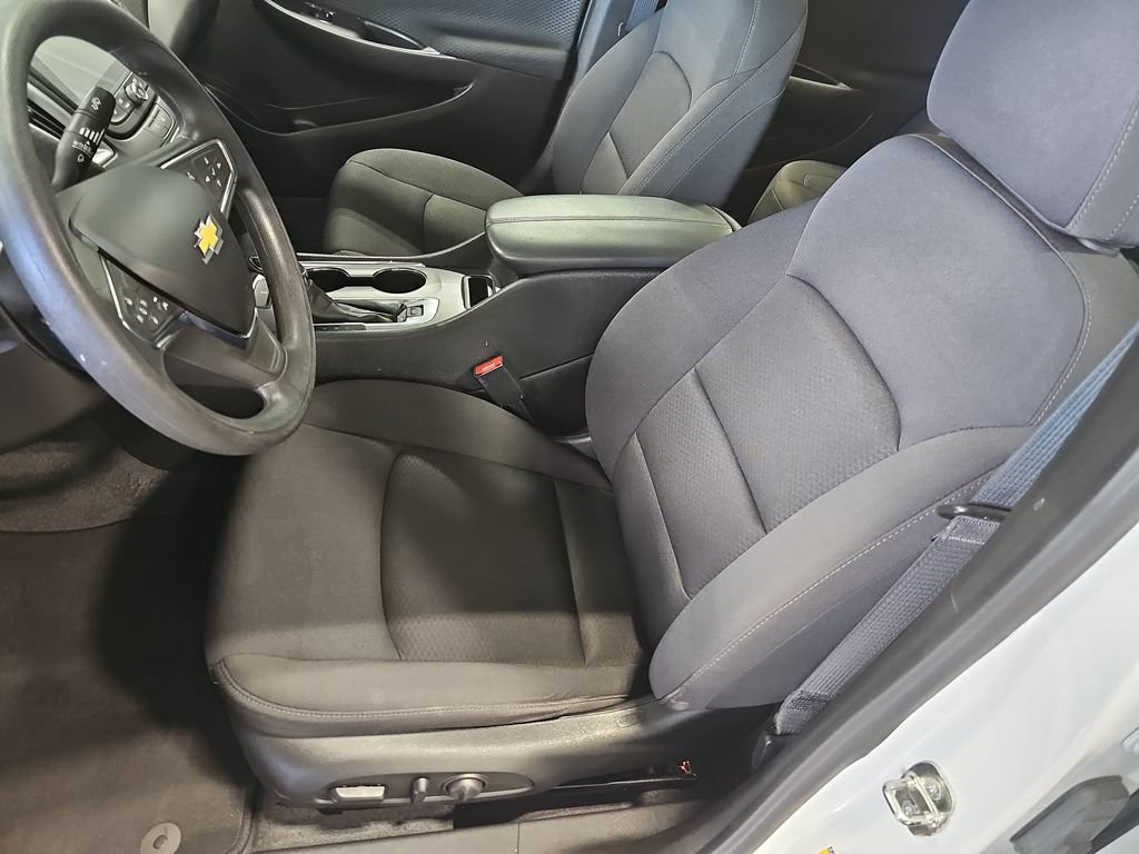 Used 2023 Chevrolet Malibu LT FWD image 14