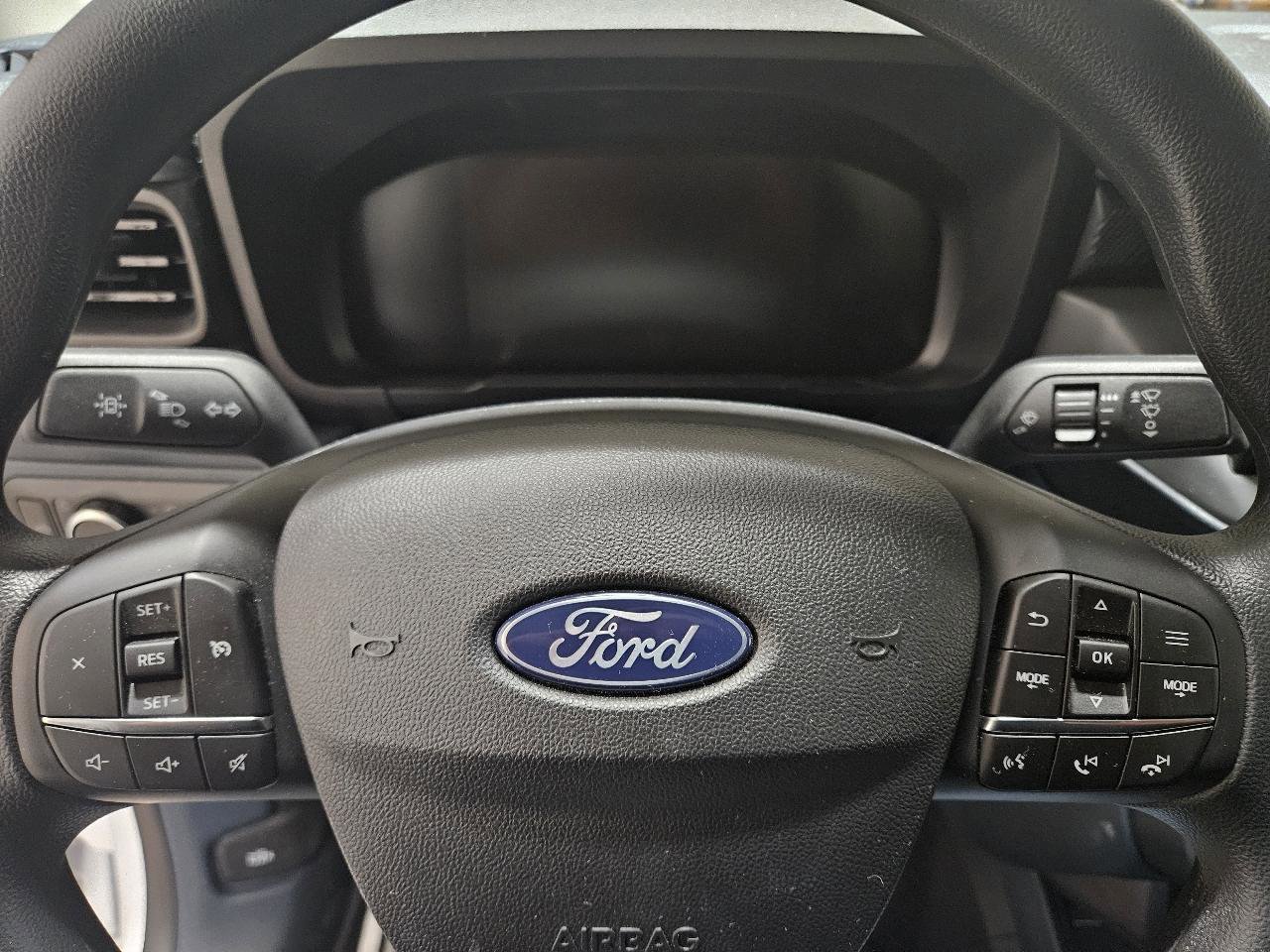 Used 2025 Ford Maverick XL w/ Equipment Group 102A AWD/4WD image 15
