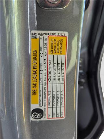 Used 2023 Chevrolet Colorado Z71 w/ Z71 Convenience Package 2 image 14