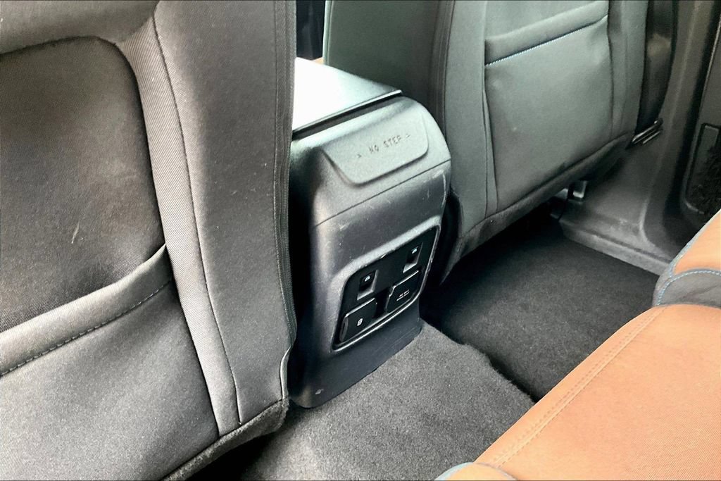 Used 2023 Ford Bronco Outer Banks AWD/4WD image 12
