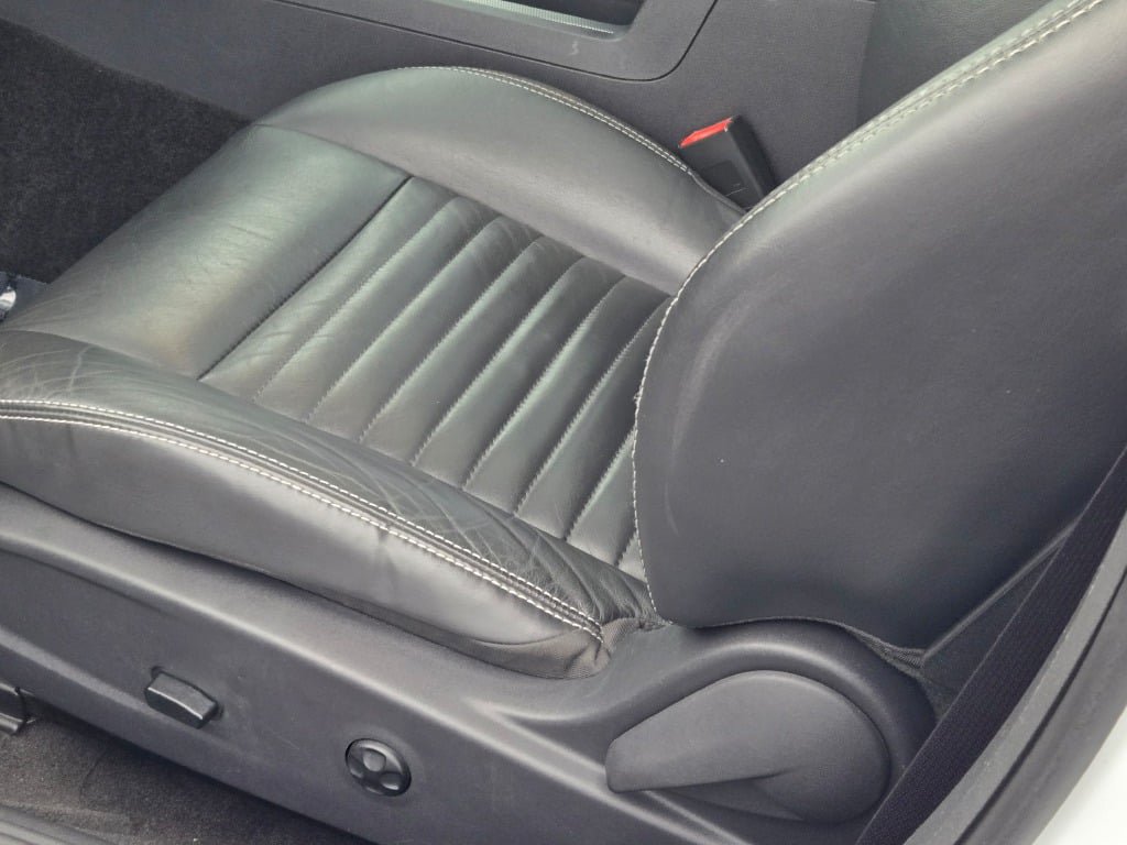 Used 2012 Dodge Challenger R/T Plus RWD image 17
