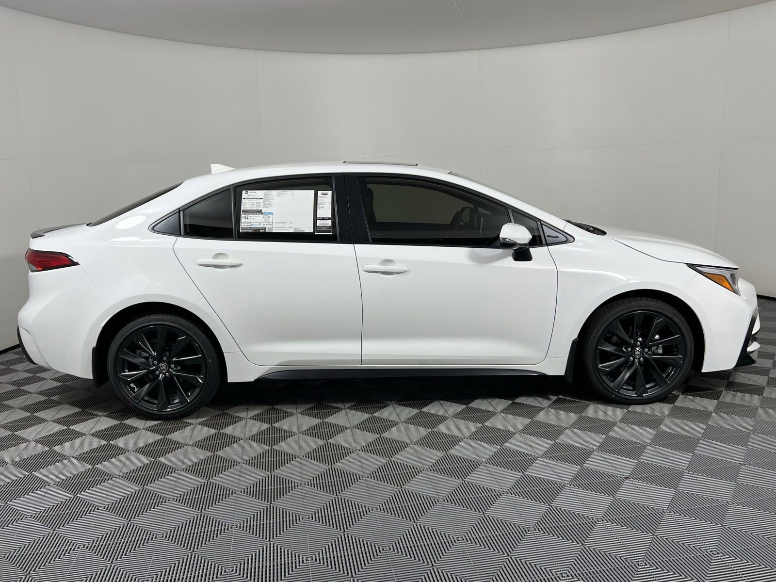 New 2026 Toyota Corolla XSE FWD image 4