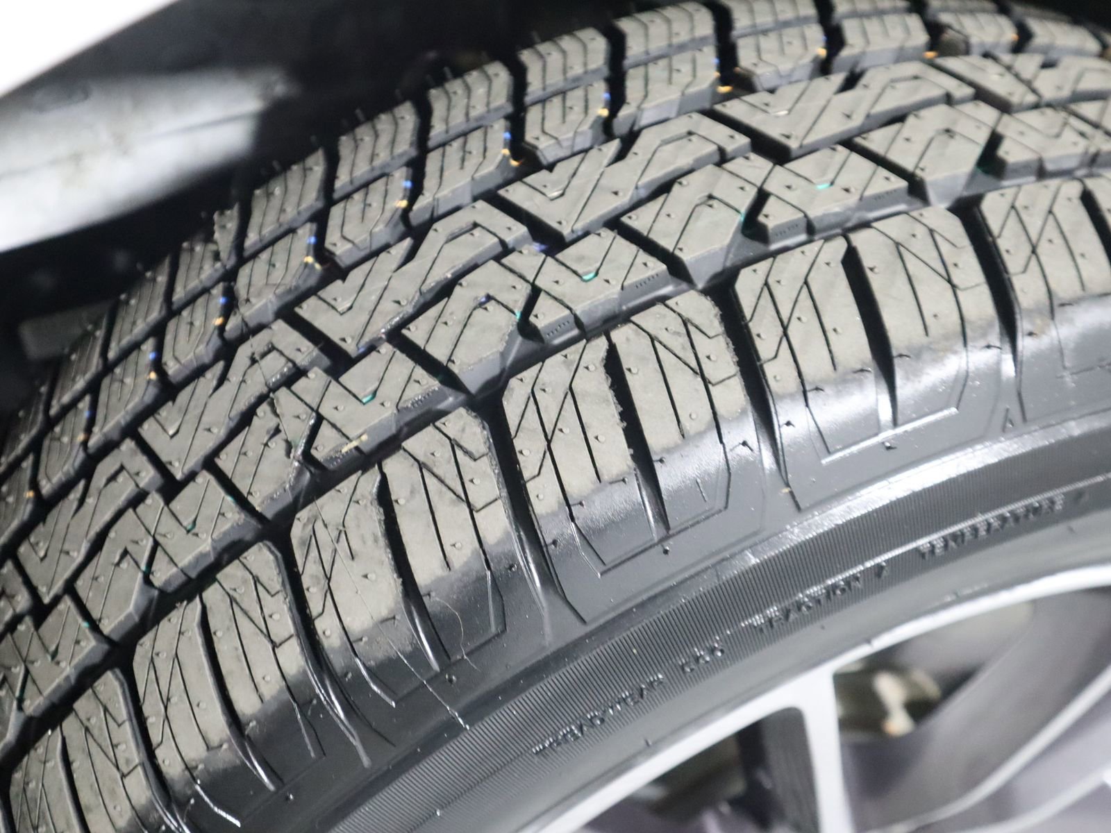 Used 2017 Dodge Grand Caravan SXT w/ Rear Park Assist Package image 31