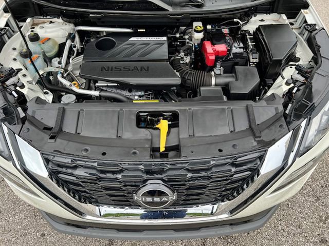 Used 2022 Nissan Rogue SV image 36