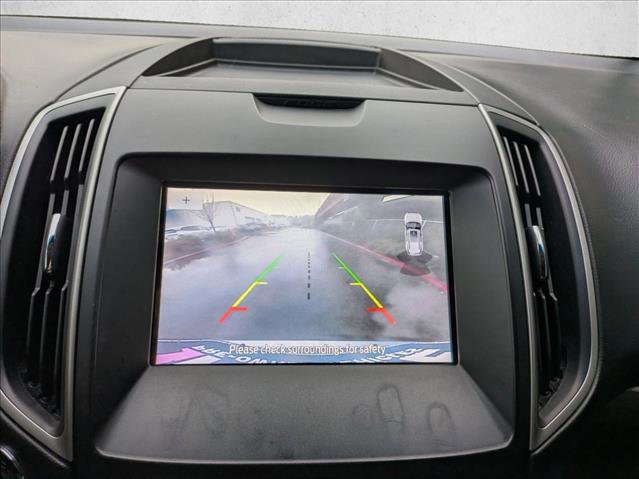 Used 2020 Ford Edge SEL image 14