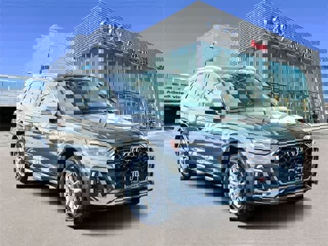 Used 2023 Audi Q5 2.0T Premium w/ Convenience Package image 5