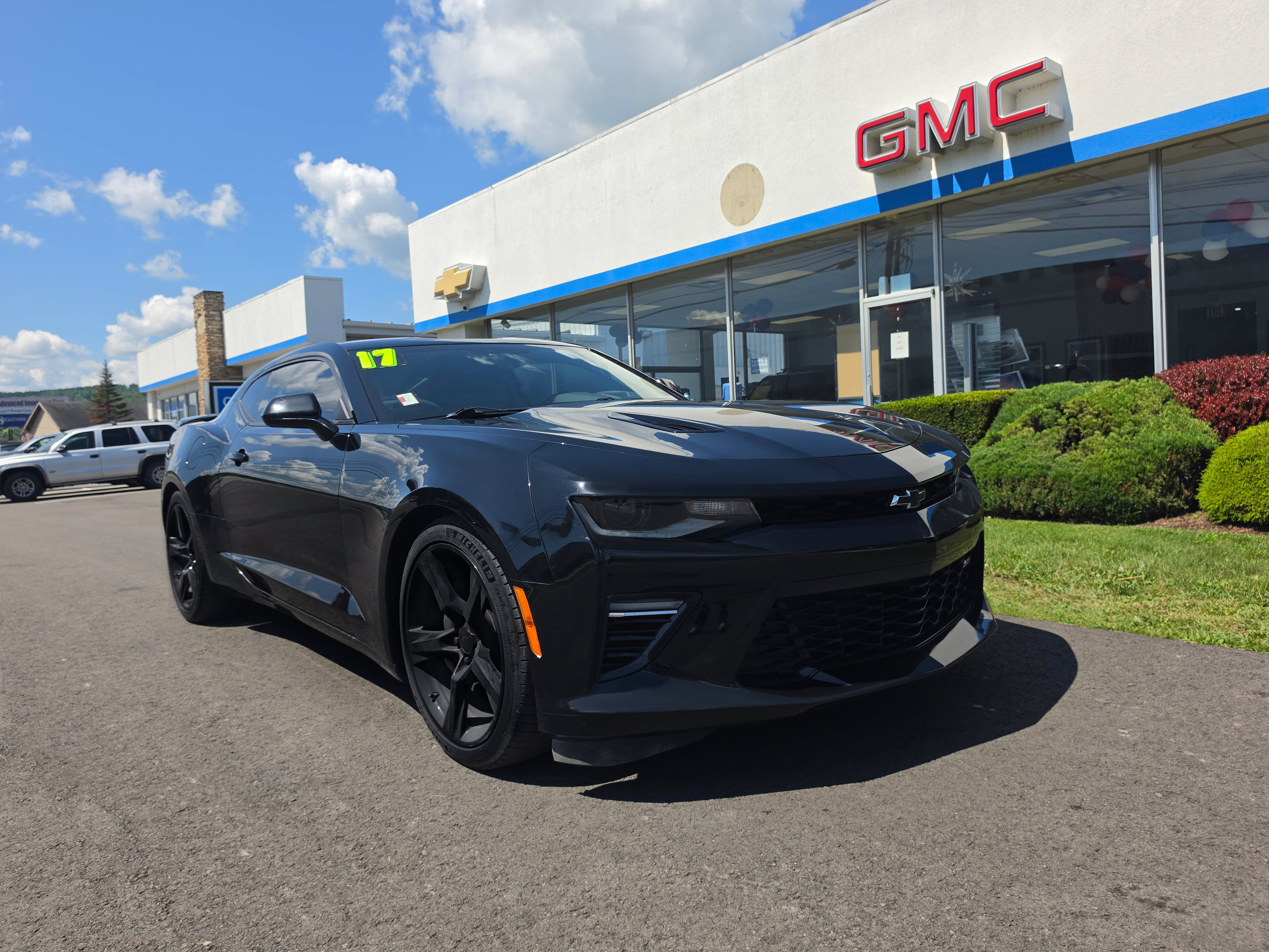 Used 2017 Chevrolet Camaro SS RWD video 1