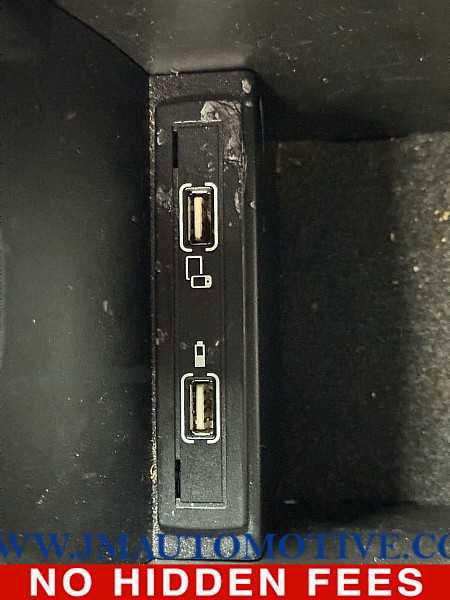 Used 2018 Mercedes-Benz CLA 250 4MATIC image 39