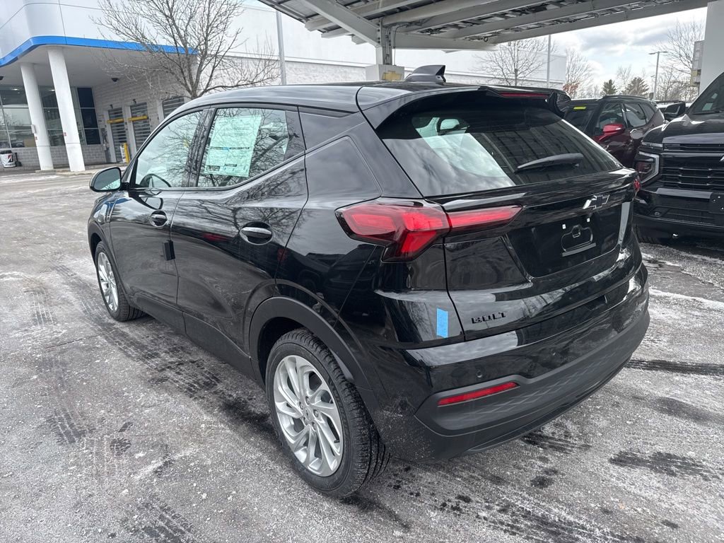 New 2027 Chevrolet Bolt LT w/ Comfort Package image 10