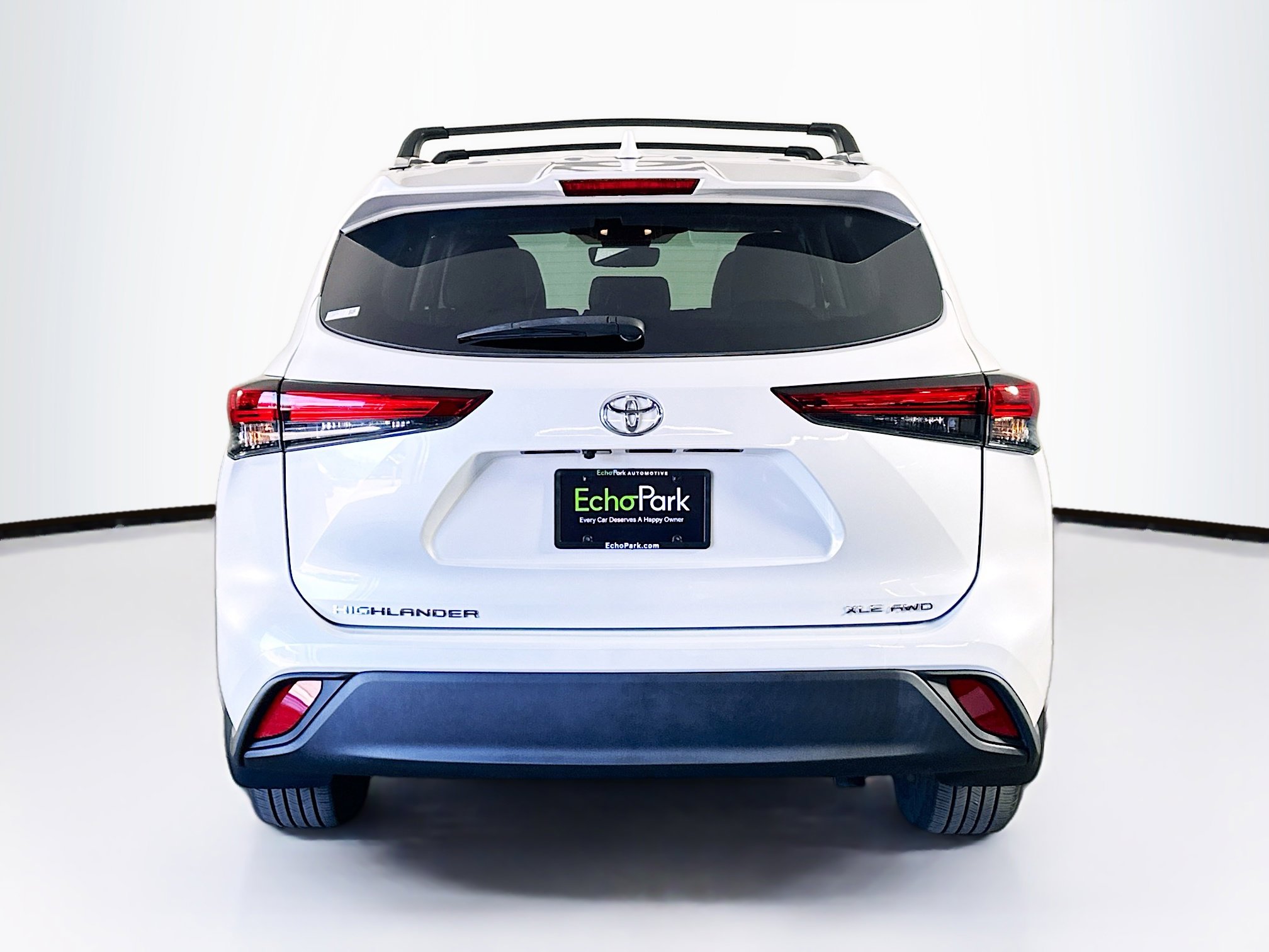 Used 2022 Toyota Highlander XLE image 7