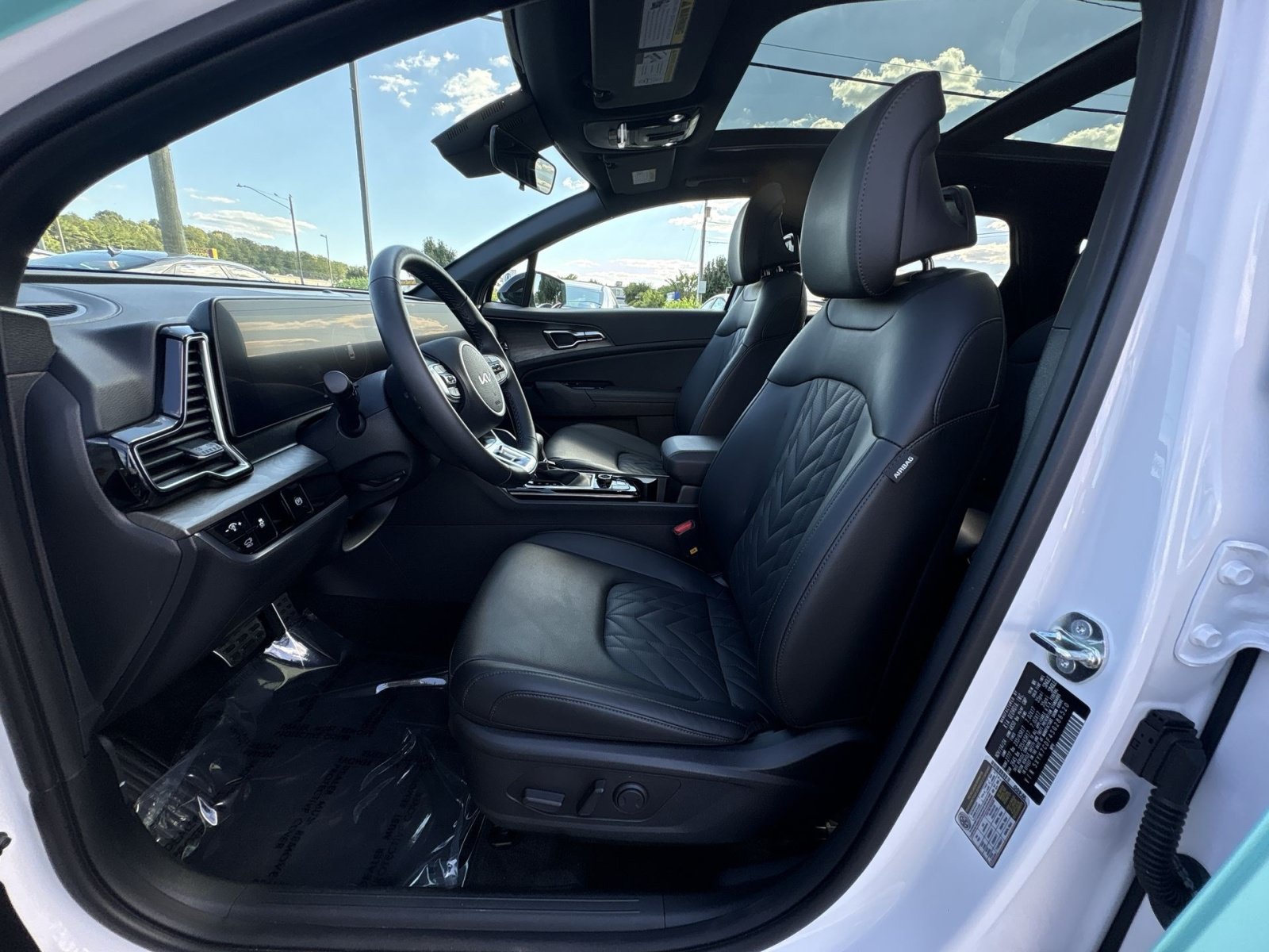 Used 2025 Kia Sportage X-Pro Prestige AWD/4WD image 13
