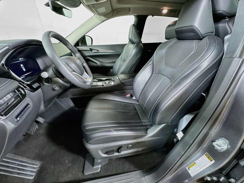 Certified 2023 INFINITI QX60 Luxe w/ Cargo Package FWD image 28