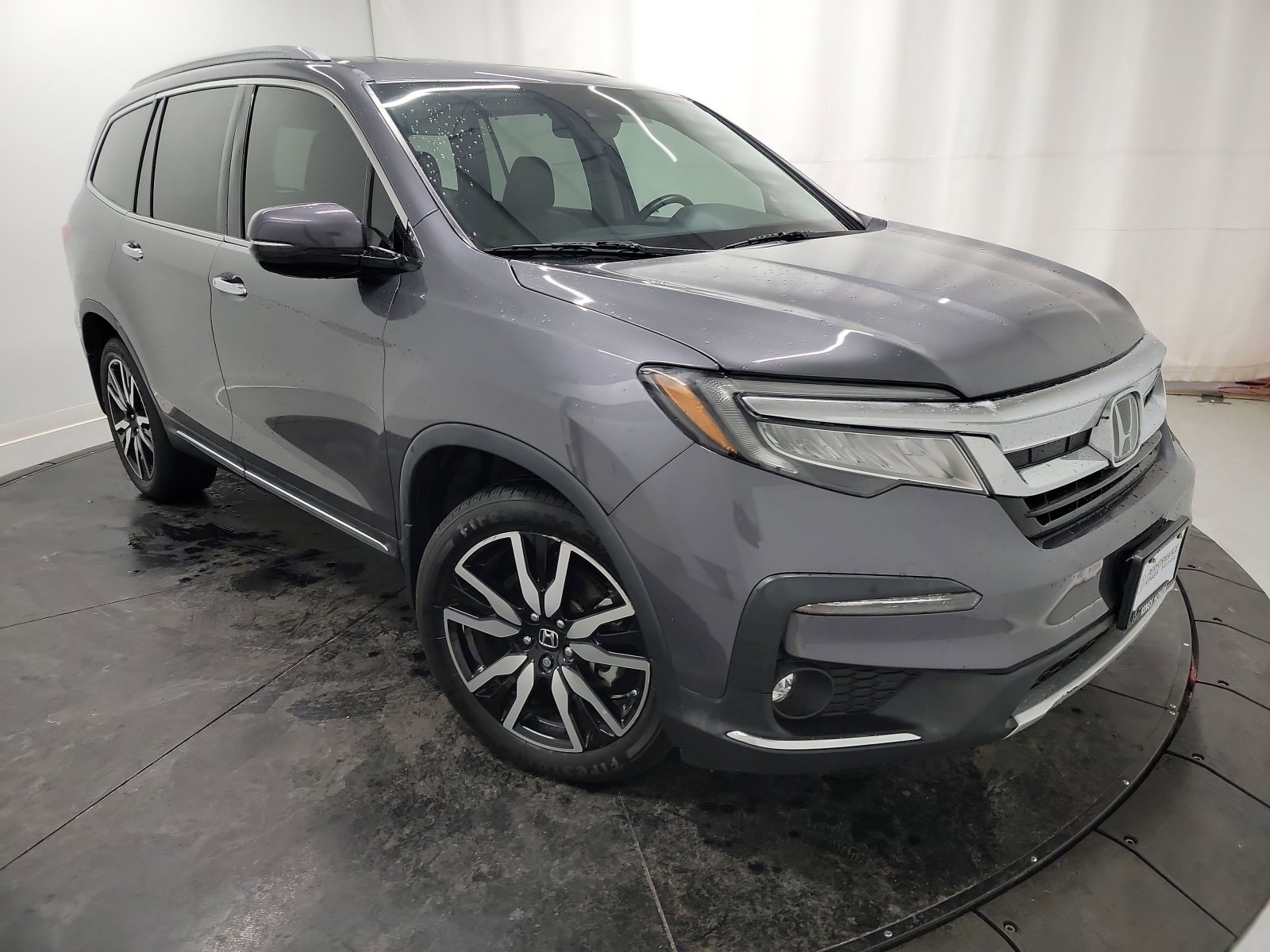 Used 2020 Honda Pilot Touring image 3