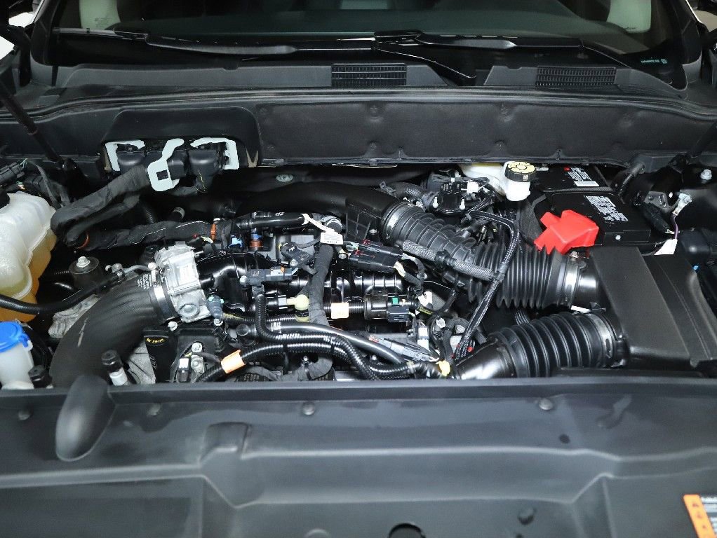 Certified 2023 Lincoln Nautilus Reserve w/ Luxury Package AWD/4WD image 37