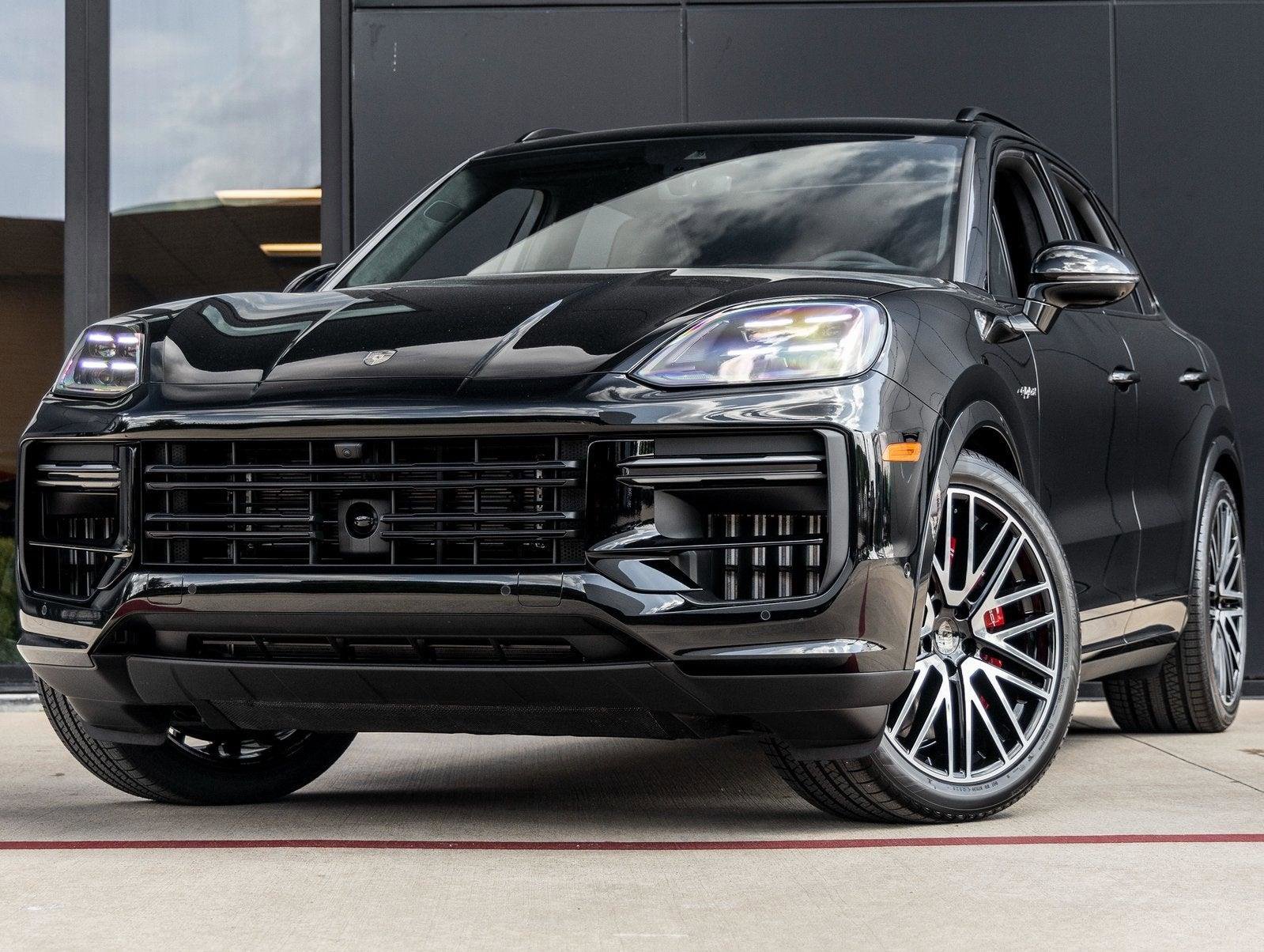 New 2025 Porsche Cayenne Turbo