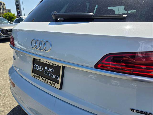 Used 2024 Audi Q5 2.0T Premium Plus w/ Premium Plus Package AWD/4WD image 16