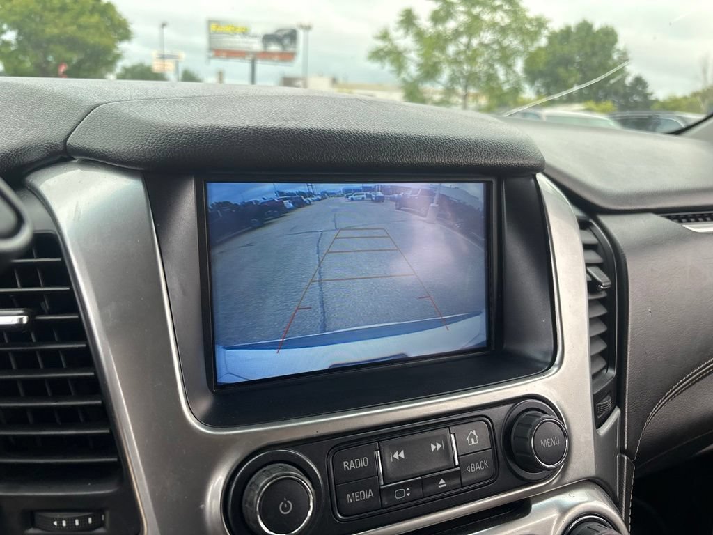 Used 2018 Chevrolet Suburban Premier AWD/4WD image 17