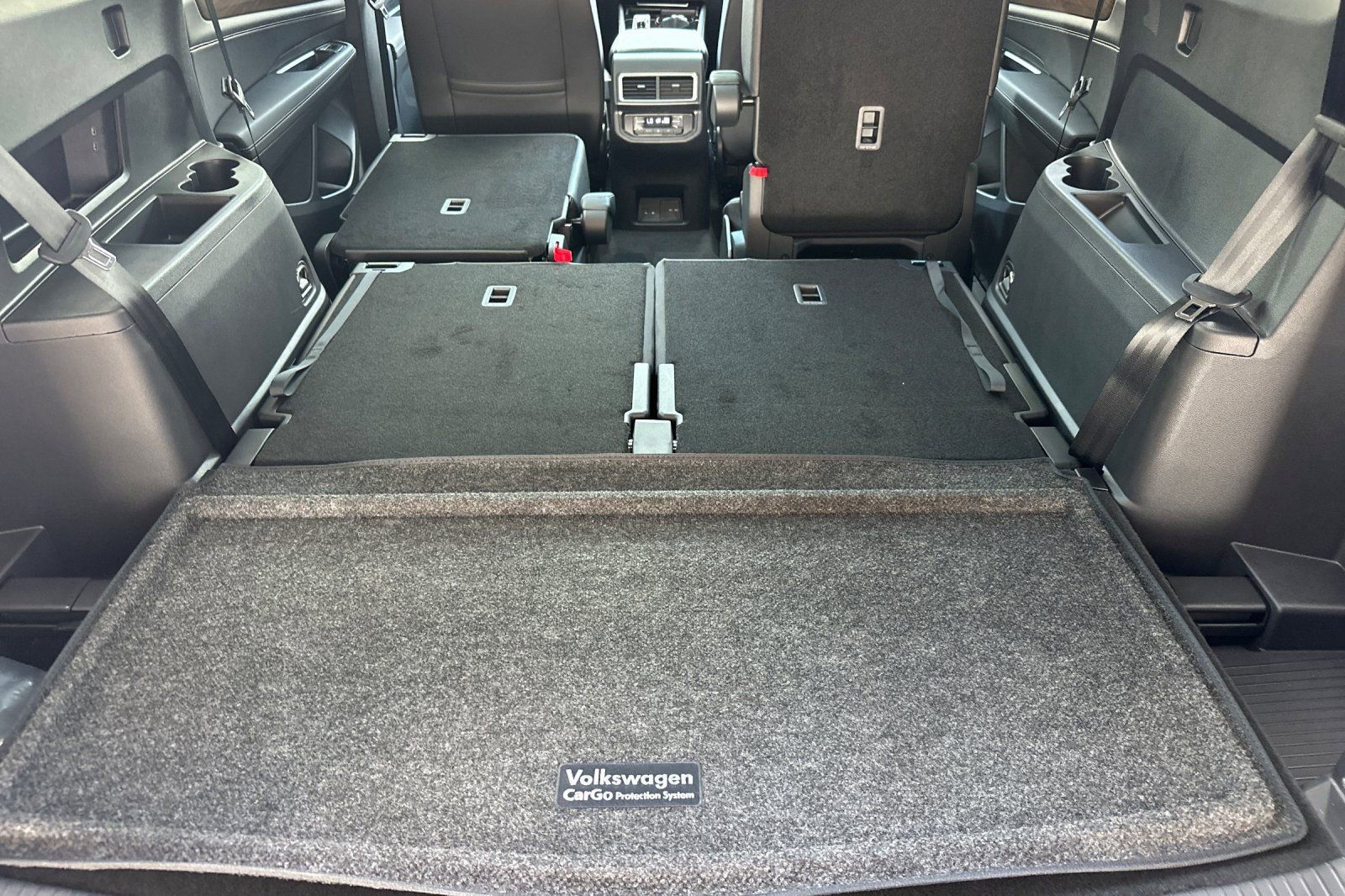 New 2026 Volkswagen Atlas SE image 15