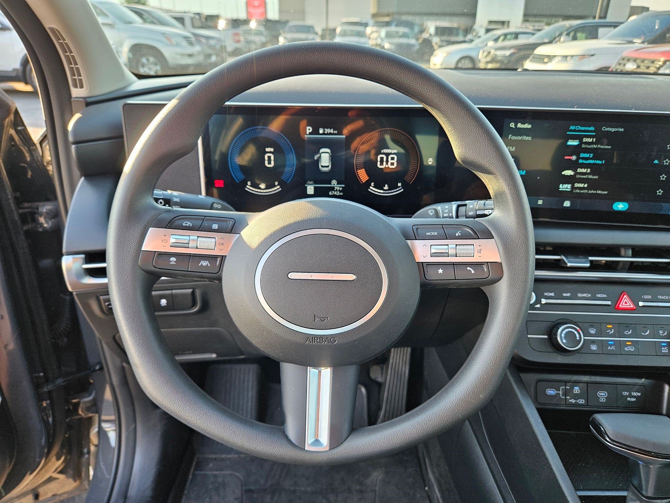 Used 2025 Hyundai Tucson SE AWD/4WD image 18