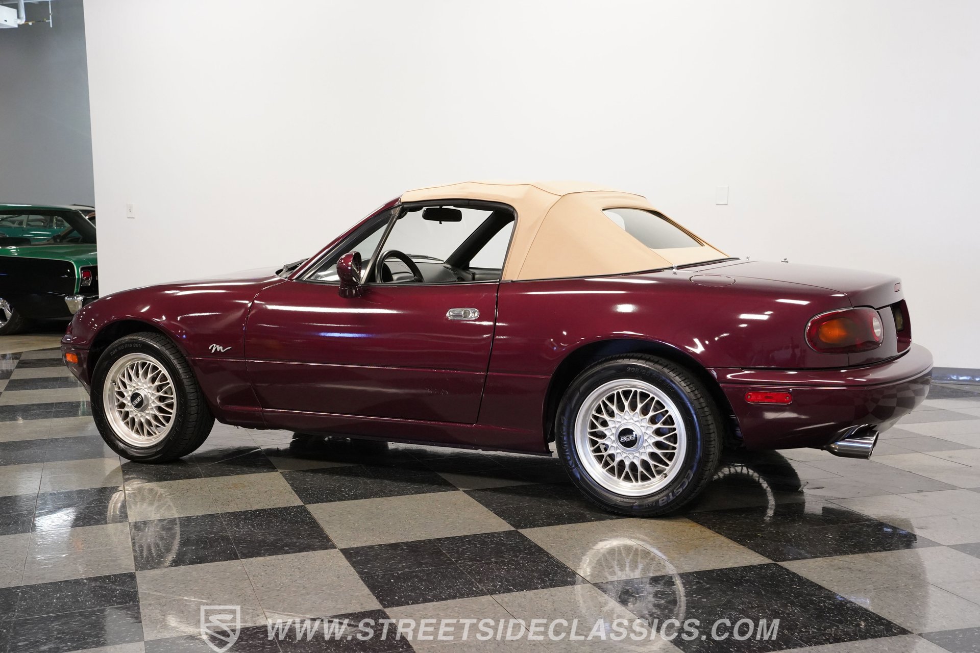 Used 1995 MAZDA MX-5 Miata M-Edition image 8