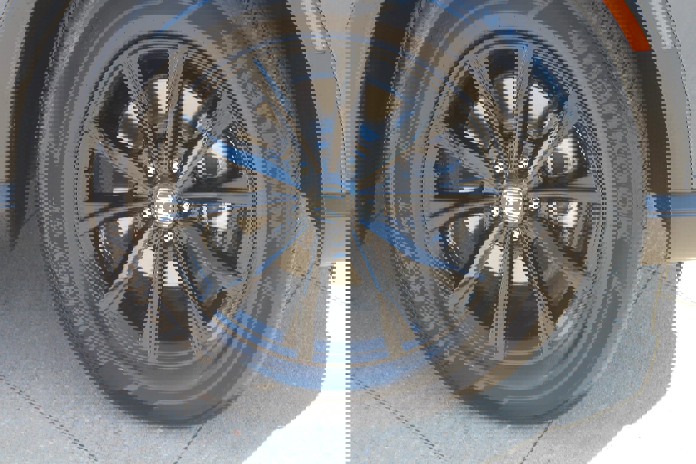 Used 2025 Honda CR-V Sport-L image 3