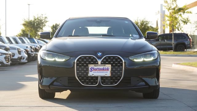 Used 2022 BMW 430i Convertible image 2