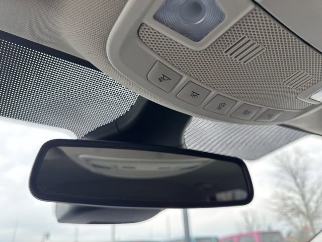 Used 2021 Ford Edge SEL w/ Convenience Package image 39