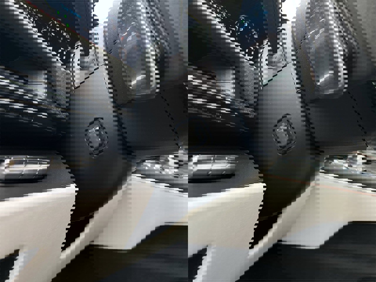 Used 2023 Chevrolet Corvette Stingray image 17