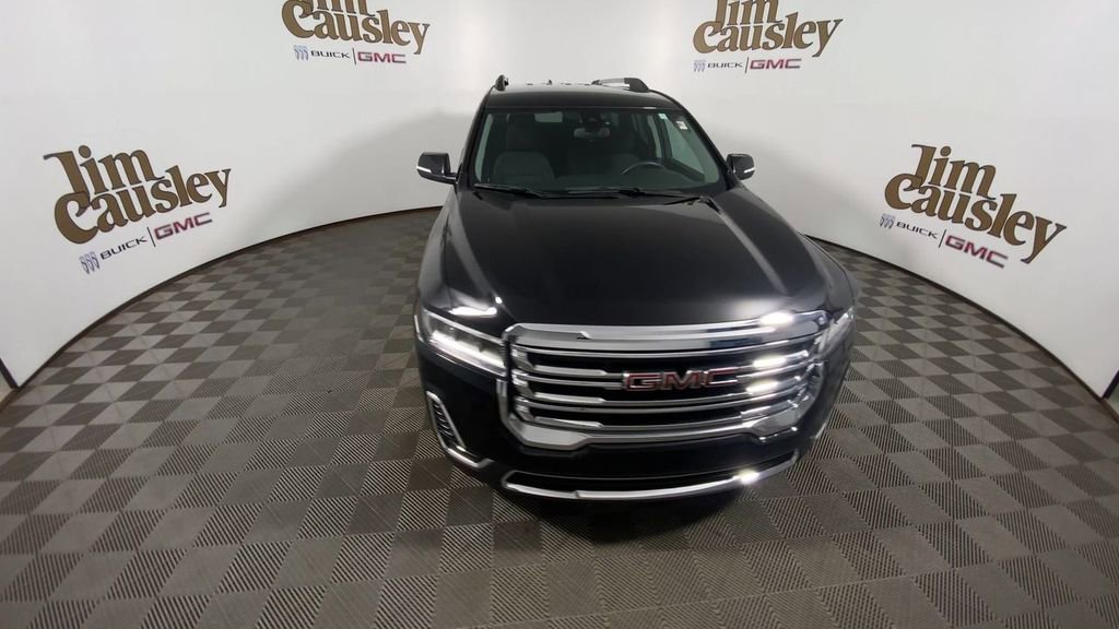 Used 2023 GMC Acadia SLE w/ Driver Convenience Package image 3