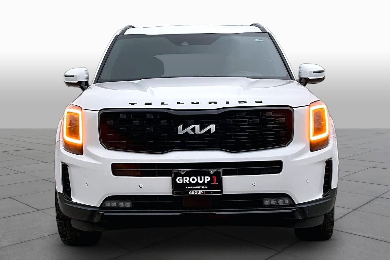 Used 2022 Kia Telluride SX w/ SX Prestige Package AWD/4WD image 4
