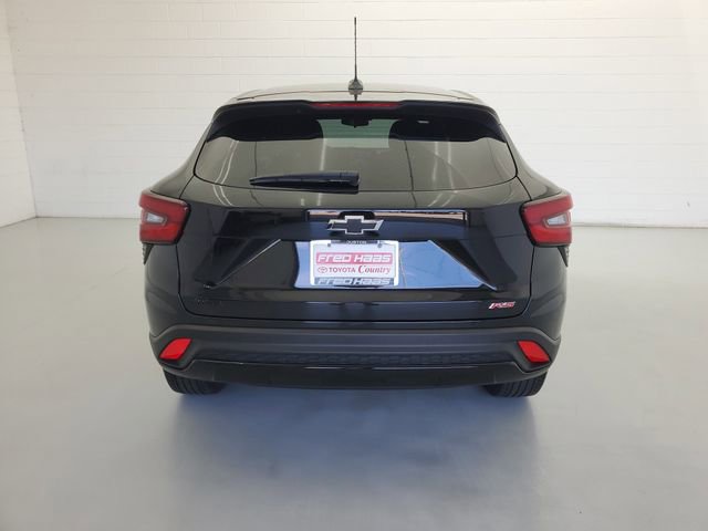 Used 2024 Chevrolet Trax RS FWD image 6