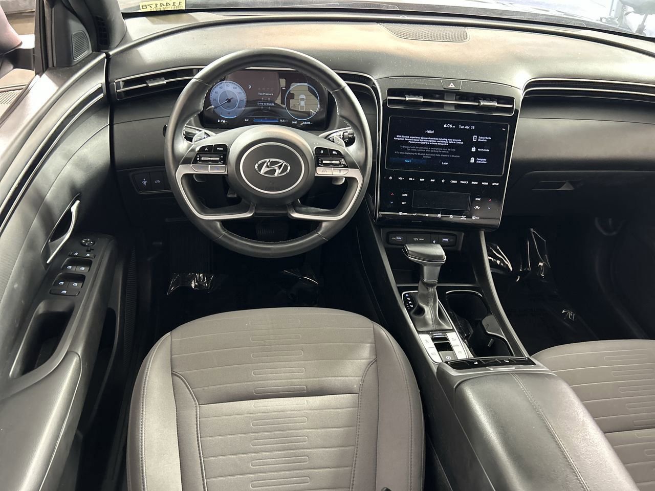 Used 2023 Hyundai Santa Cruz SEL Premium AWD/4WD image 22