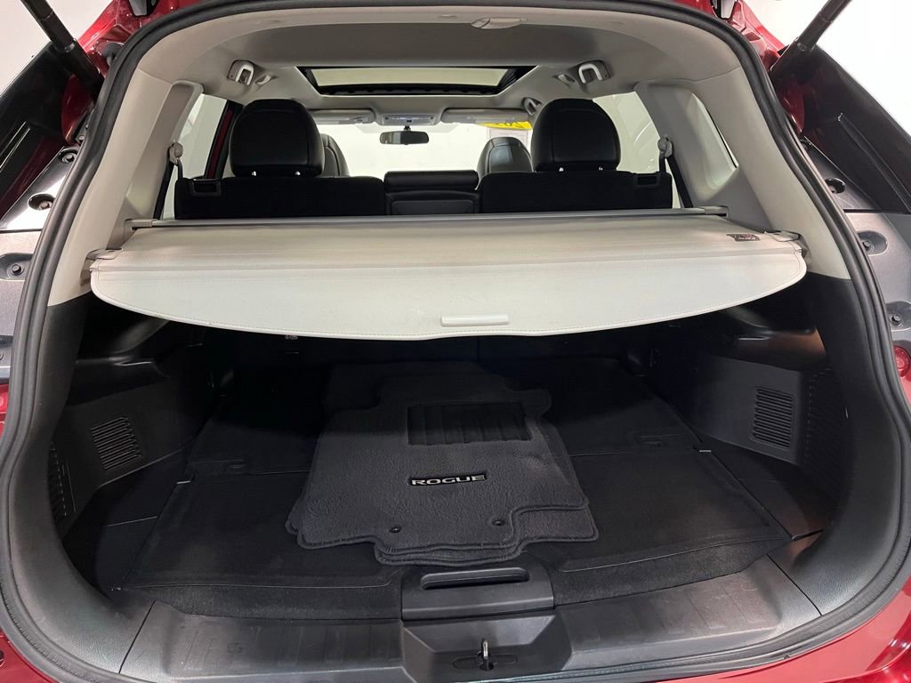 Used 2016 Nissan Rogue SL w/ SL Premium Package AWD/4WD image 19