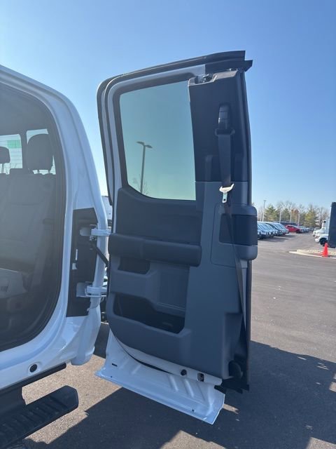 New 2026 Ford F550 4x4 SuperCab Super Duty w/ XL Chrome Package image 29