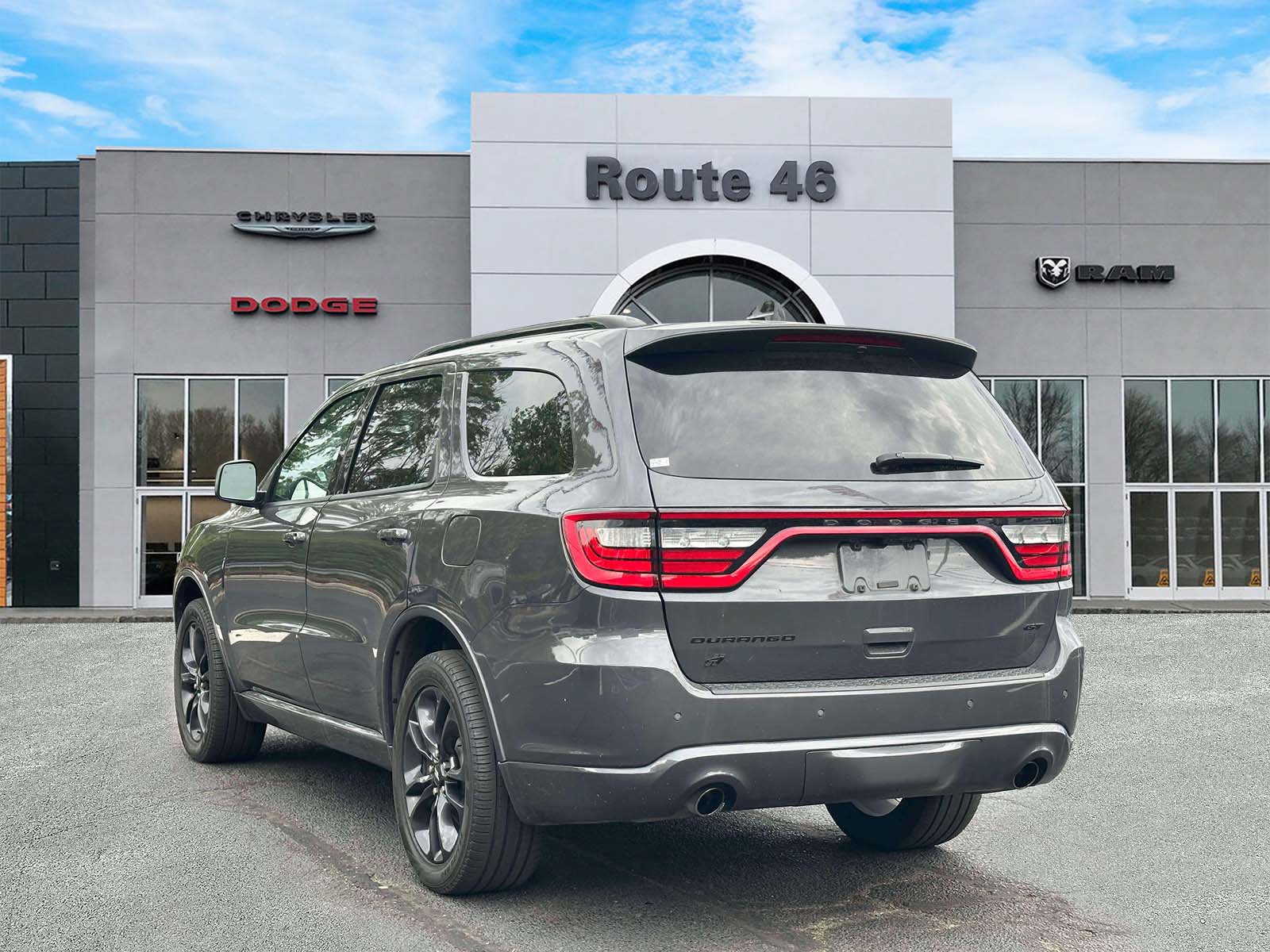 Used 2023 Dodge Durango GT AWD/4WD image 4