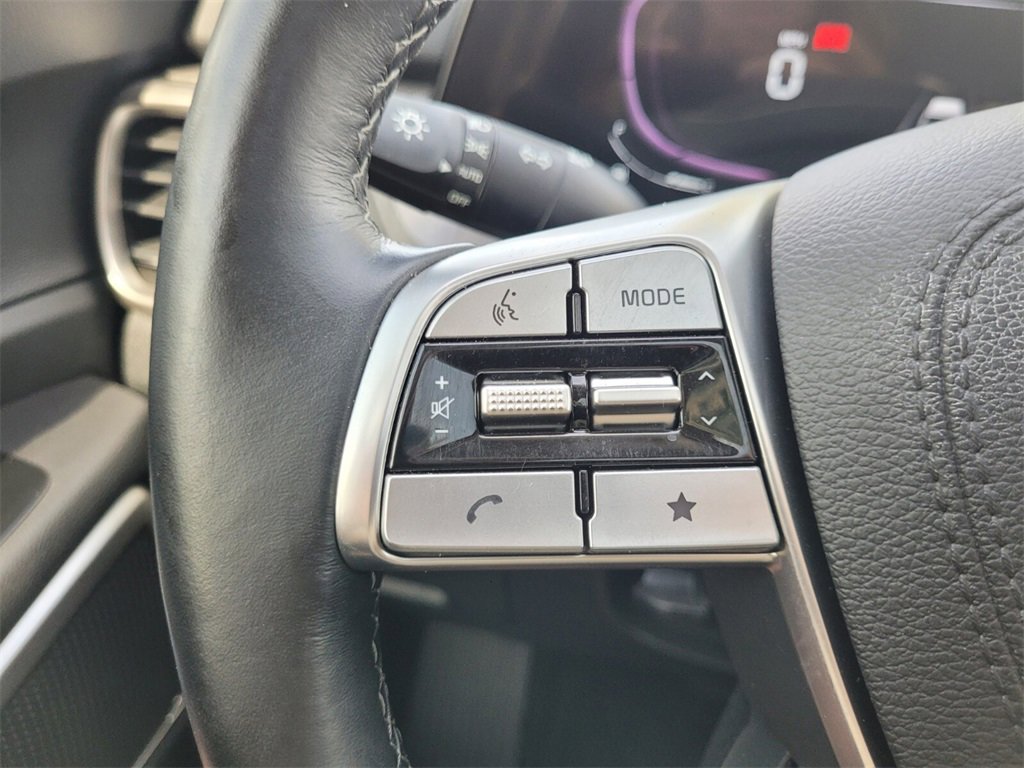 Used 2023 Kia Telluride EX image 32