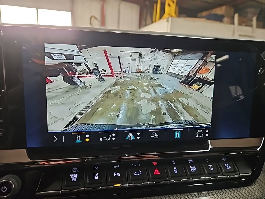 New 2026 Chevrolet Silverado 2500 ZR2 image 30