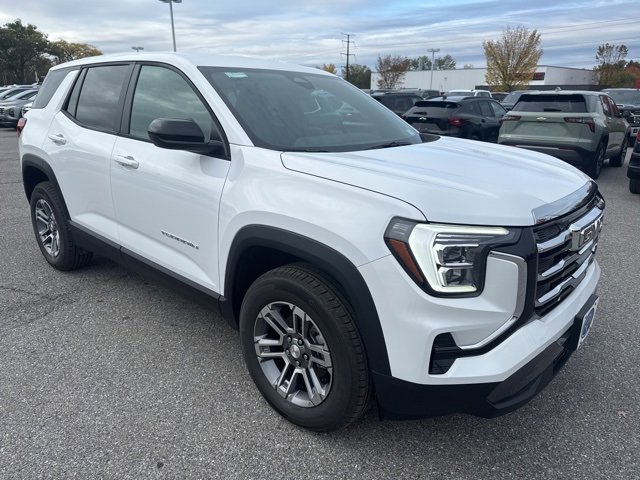 New 2026 GMC Terrain Elevation w/ LPO, Floor Liner Package image 8